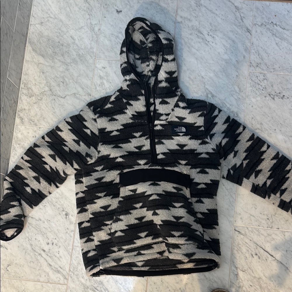 The North Face Black and Gray Men's Sweater